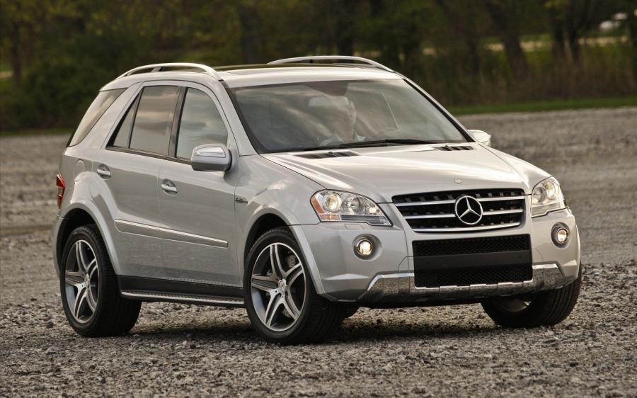  Mercedes-Benz ML63 AMG 2009 года  (фото 21 из 38)